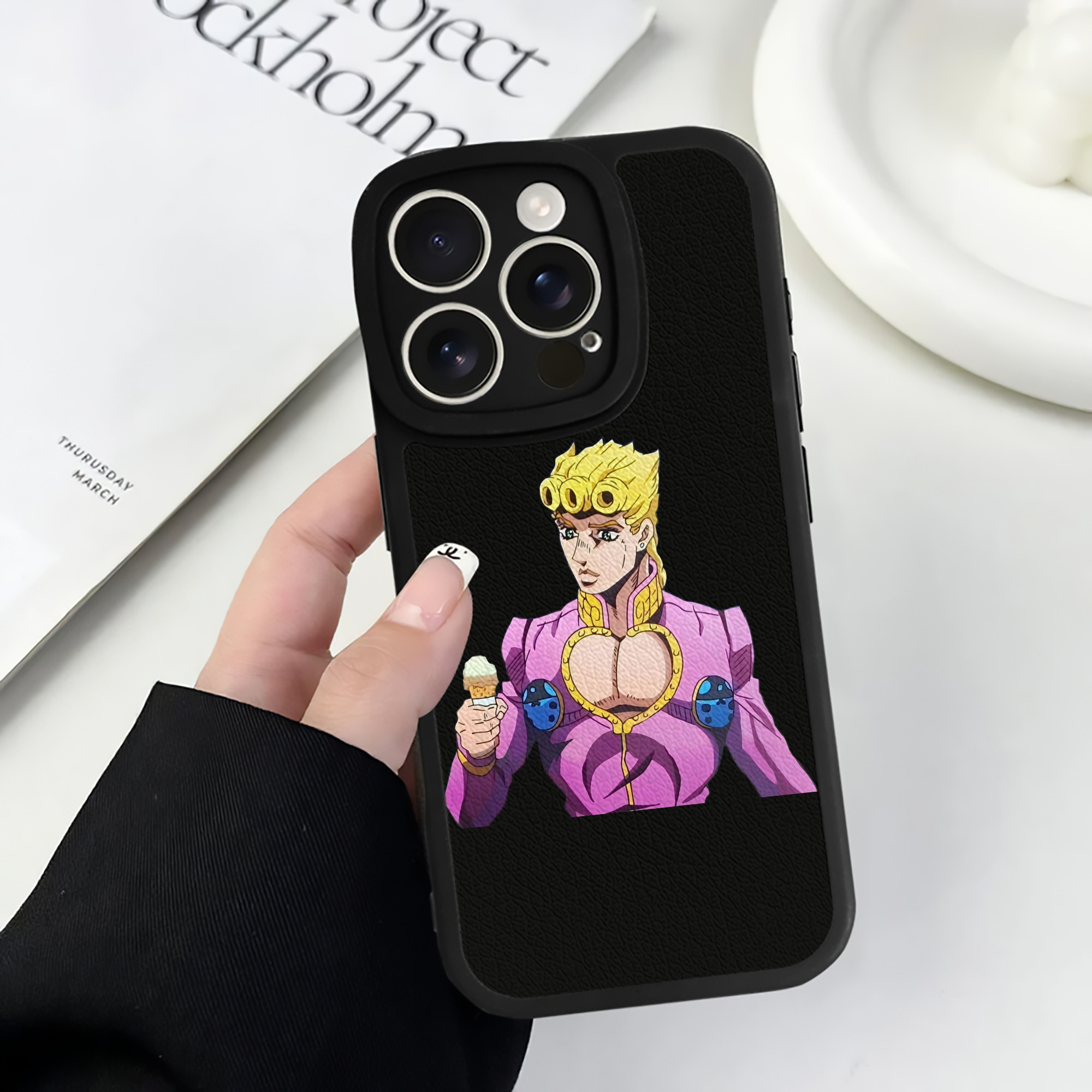 （画像用） ジョジョの奇妙な冒険 ジョルノ?ジョバァーナ JoJo's Bizarre Adventure Giorno Giovanna 【iPhone 16シリーズ対応】シリコンスマホケース（レザー調） 材質：シリコン